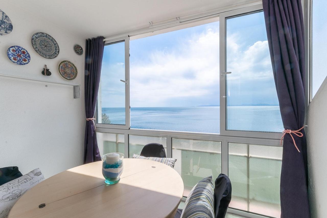 로지즈 Apartamento Meda Chica 아파트 외부 사진